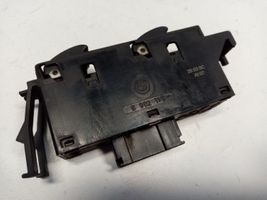 BMW 3 E46 Interruttore di controllo dell’alzacristalli elettrico 6902179