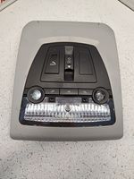 BMW X3 F25 Illuminazione sedili anteriori 6802191