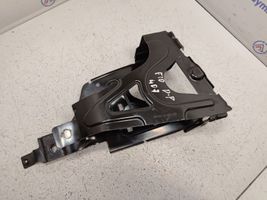 BMW 5 F10 F11 Radiator mount bracket 51647200794