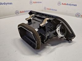 BMW 4 F32 F33 Боковая воздушная решётка 9218550