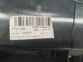 BMW 6 F12 F13 Schowek deski rozdzielczej 9229946