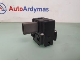 BMW X5 E70 Blocco valvola della sospensione pneumatica EBMV0586A