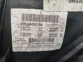 BMW M3 Boczki / Poszycie drzwi przednich 7890947