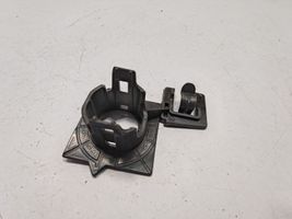 BMW 5 F10 F11 Soporte del sensor de aparcamiento trasero (PDC) 7331604