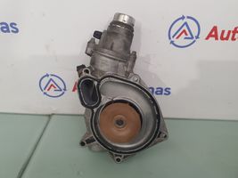 BMW 5 F10 F11 Vesipumppu 11517548263