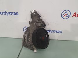 BMW 5 F10 F11 Vesipumppu 11517548263