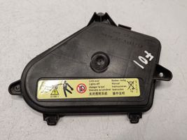 BMW 7 F01 F02 F03 F04 Osłona żarówki lampy przedniej 63117225234