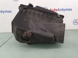 BMW 7 E38 Scatola del filtro dell’aria 13711436389