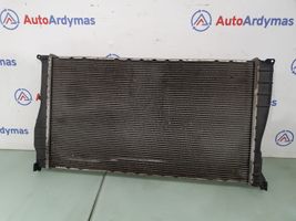 BMW 3 E92 E93 Aušinimo skysčio radiatorius 17117547059