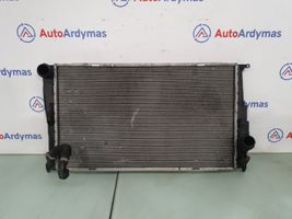 BMW 3 E92 E93 Aušinimo skysčio radiatorius 17117547059