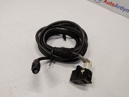 BMW 3 F30 F35 F31 Connettore plug in USB 84109229246