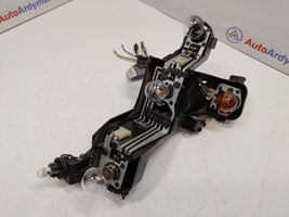 BMW 5 E60 E61 Aizmugures spuldzes vāka turētājs 6923305