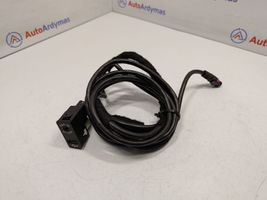 BMW 3 F30 F35 F31 Câble adaptateur AUX 84109229247