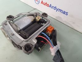 BMW X5 E53 Ilmajousituksen kompressoripumppu 37226787616