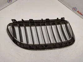 BMW 6 E63 E64 Grille de calandre avant 51137077931