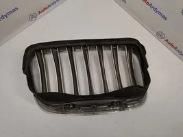 BMW X5 E70 Grille de calandre avant 51137171395