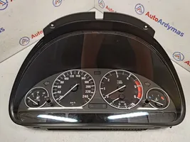 BMW 5 E39 Compteur de vitesse tableau de bord 62116906122