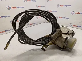 BMW 5 E39 Moteur de pompe hydraulique de hayon 9015684