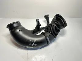 BMW 5 E60 E61 Air intake duct part 7803843