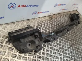 BMW 5 F10 F11 Aizmugurējā bufera montāžas kronšteins 7184766