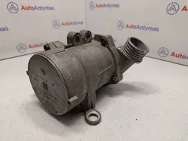 BMW 3 E92 E93 Water pump 11517521584