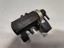 BMW X5 E53 Valve vacuum 2247906