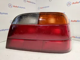 BMW 7 E38 Feux arrière / postérieurs 8352026