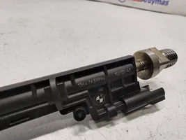 BMW 4 F32 F33 Injecteur de carburant 13647639994