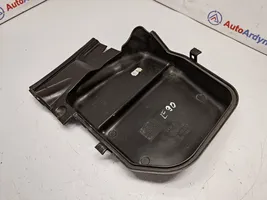 BMW 3 E92 E93 Kita variklio skyriaus detalė 64316925017