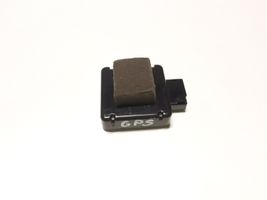 Ford Kuga II GPS-pystyantenni MAANAT0358AC