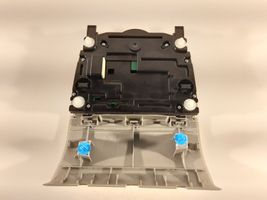 Toyota Prius (XW30) Illuminazione sedili anteriori 1D153044G