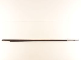 Mini Clubman F54 Listwa / Uszczelka szyby drzwi tylnych 
