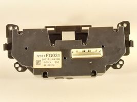 Subaru Impreza III Climate control unit 5037226670B