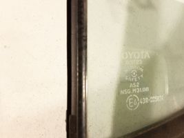 Toyota Yaris Szyba karoseryjna drzwi tylnych 43R005834