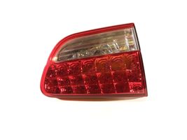 Citroen C-Crosser Luci posteriori del portellone del bagagliaio 1146380L