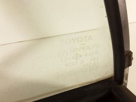 Toyota Corolla E120 E130 Mažasis "A" galinių durų stiklas 43R00122