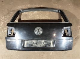 Volkswagen Touareg I Couvercle de coffre 7L6827219