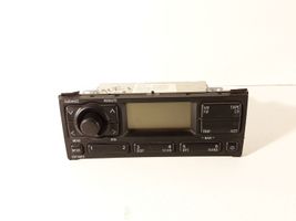 Toyota Avensis T220 Radio/CD/DVD/GPS-pääyksikkö 8611005011