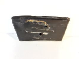 Toyota Corolla E120 E130 Boîte de batterie 7443102040