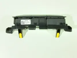 KIA Xceed Botón interruptor de luz de peligro 93600J7900WK