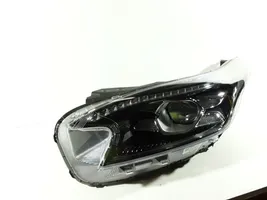 KIA Xceed Lampa przednia J792121070