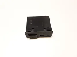 Mazda CX-3 Moduł / Sterownik USB D09H669U0