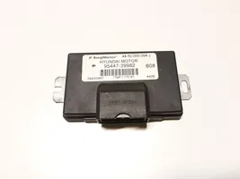 Hyundai Tucson JM Unidad de control/módulo de la caja de transmisión diferencial 9544739982