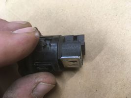 Citroen DS4 Câble adaptateur AUX 96645227XT