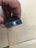 Isuzu D-Max Ручка для открытия крышки топливного бака 8981009163