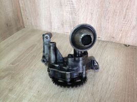 Volkswagen PASSAT B5 Oil pump 