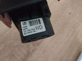 Opel Astra H Light switch 