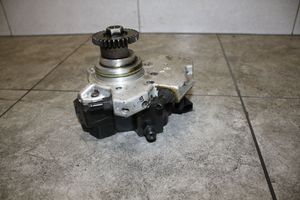 Mercedes-Benz E W211 Mekaaninen polttoainepumppu A6420700201