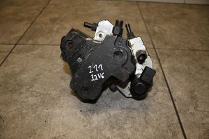 Mercedes-Benz E W211 Mekaaninen polttoainepumppu A6420700201