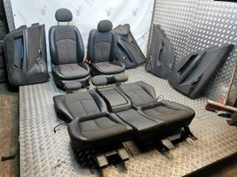 Mercedes-Benz E W211 Set interni 